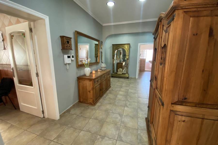 Återförsäljning - Hus på landet - Matola - Algoda-Matola-Llano de San José