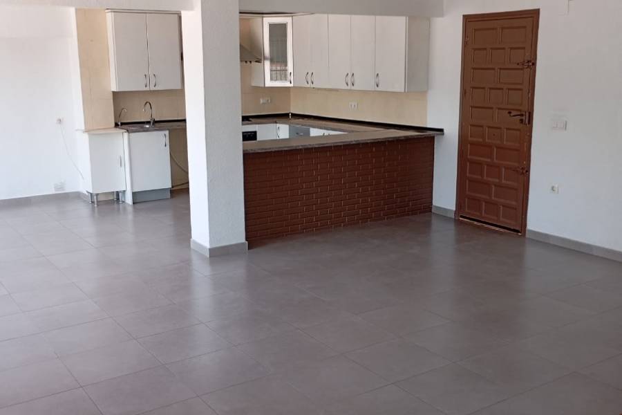 Reventa - Chalet - Elche - Peña las Aguilas