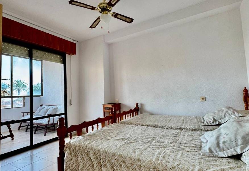 Reventa - Apartamento - Torrevieja - La Mata pueblo