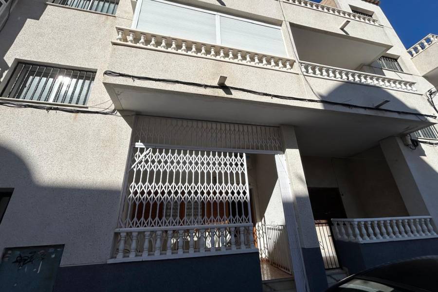 Reventa - Casa - Torrevieja - Torrevieja*