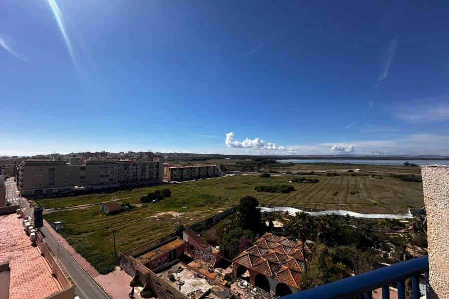 Kurzzeitmiete - Wohnung - La Marina - urbanizaciones/ playa 