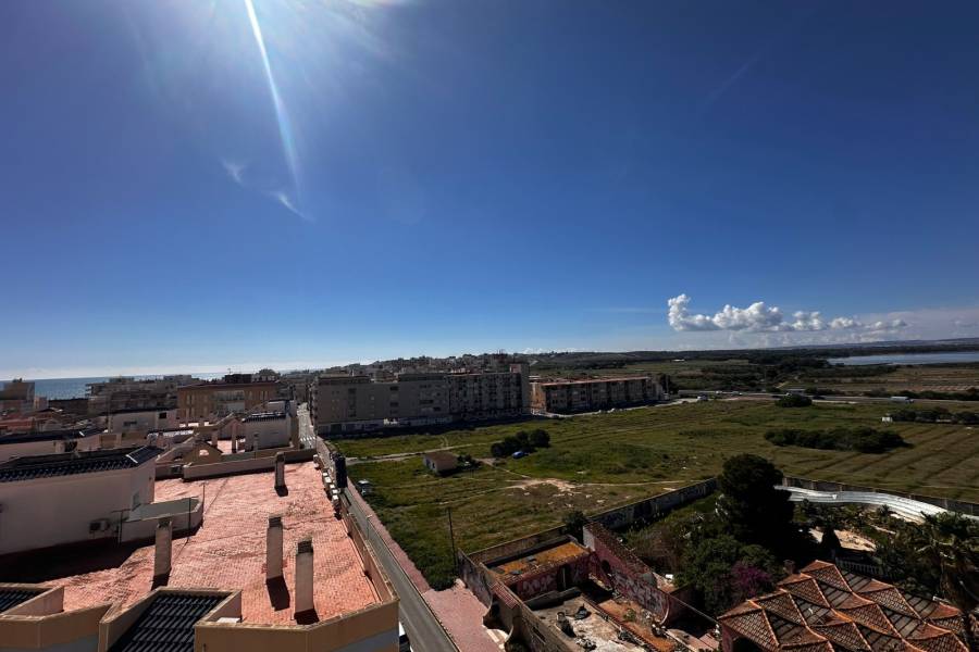 Kurzzeitmiete - Wohnung - La Marina - urbanizaciones/ playa 