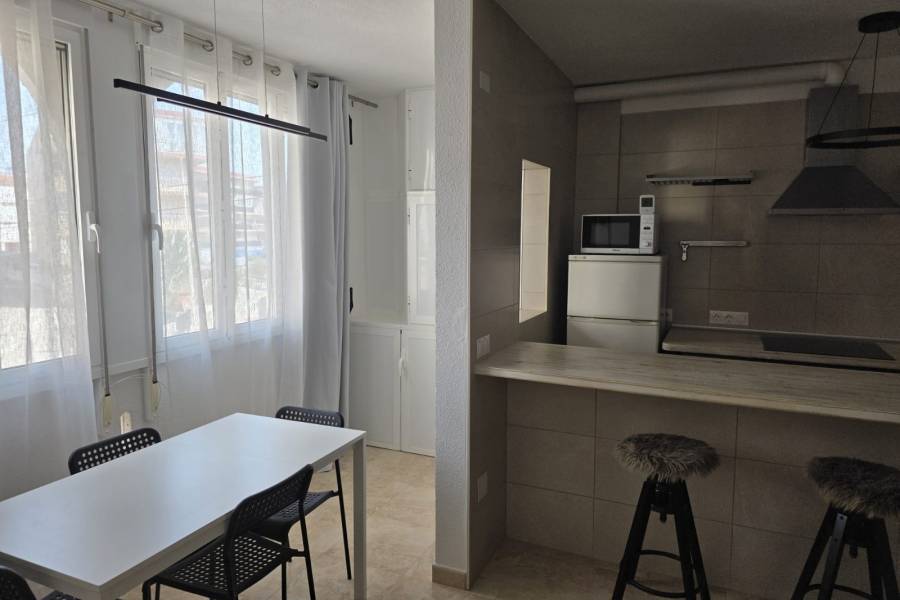 Reventa - Apartamento - Torrevieja - La Mata