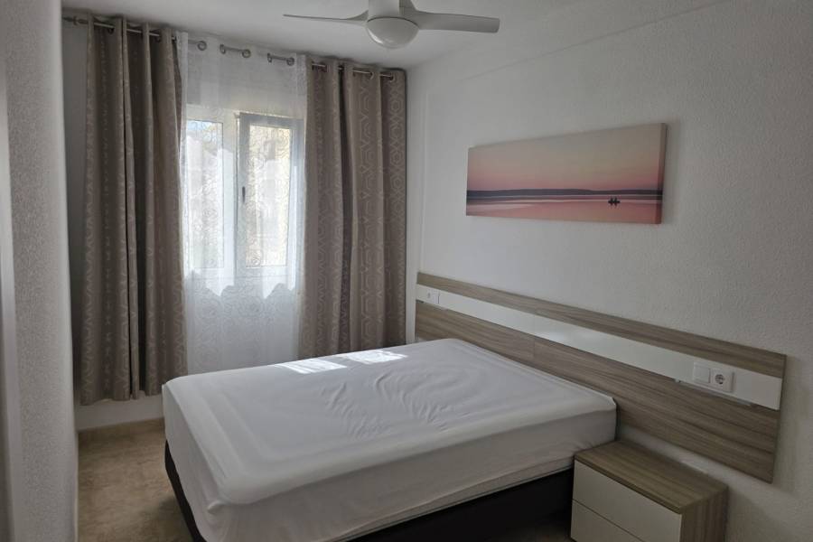 Reventa - Apartamento - Torrevieja - La Mata