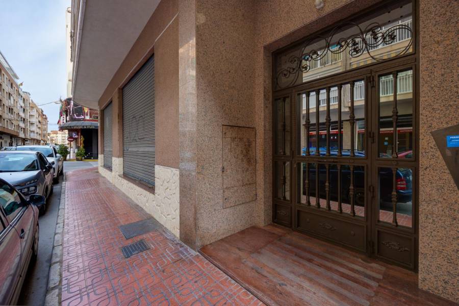 Reventa - Apartamento - Torrevieja