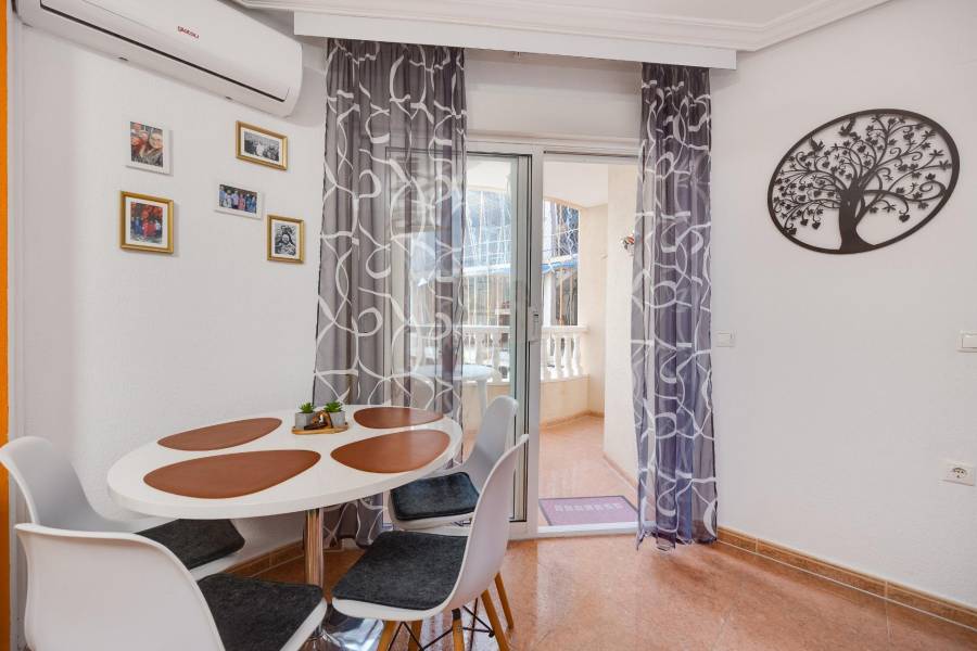 Reventa - Apartamento - Torrevieja