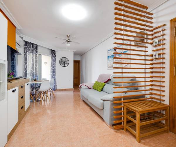 Apartamento - Reventa - Torrevieja - Torrevieja