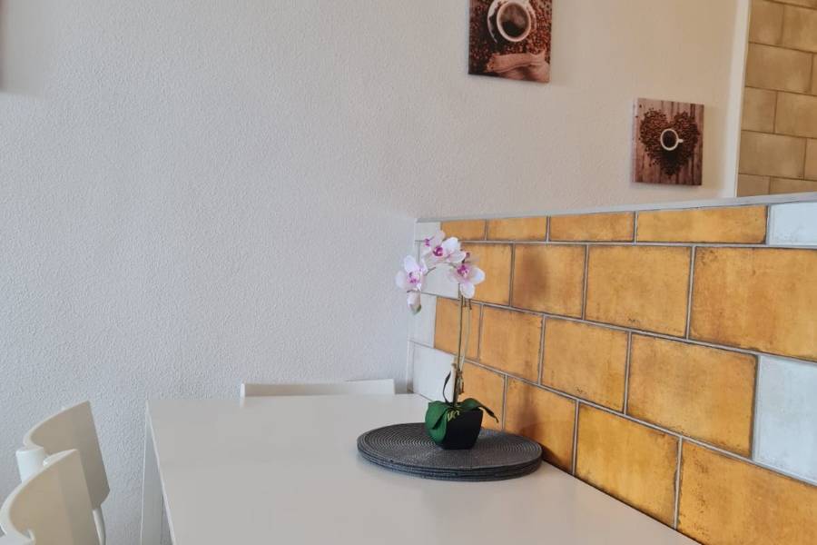 Перепродажа - Aпартамент - Torrevieja - La Mata