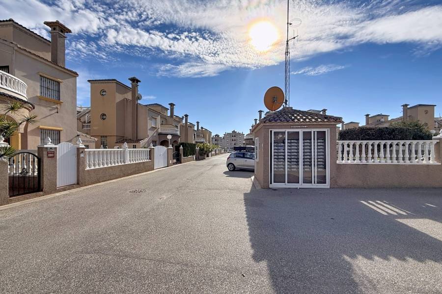 Reventa - Apartamento - ORIHUELA COSTA - Playa Flamenca