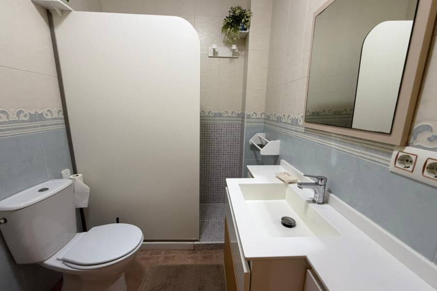 Reventa - Apartamento - Torrevieja - La Mata