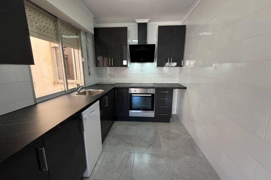 Reventa - Apartamento - Torrevieja - La Mata