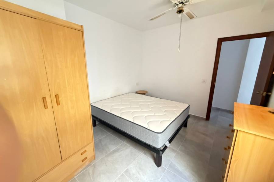Reventa - Apartamento - Torrevieja - La Mata