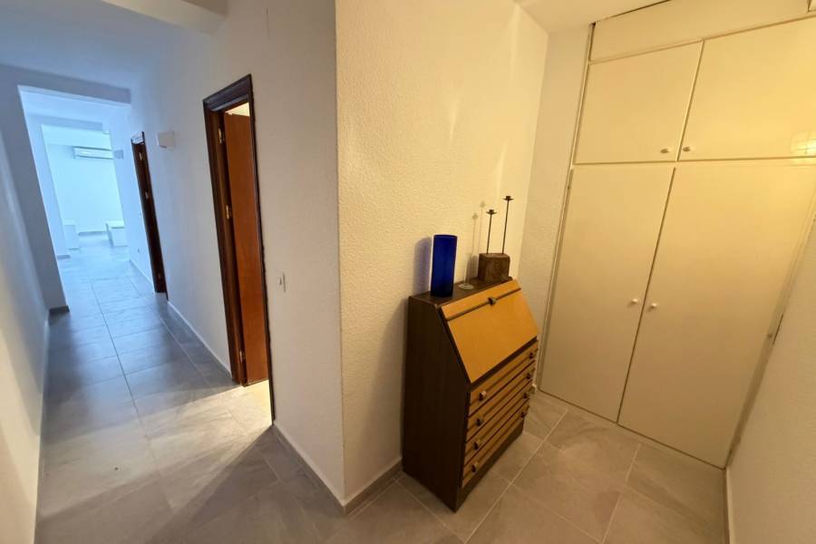 Reventa - Apartamento - Torrevieja - La Mata