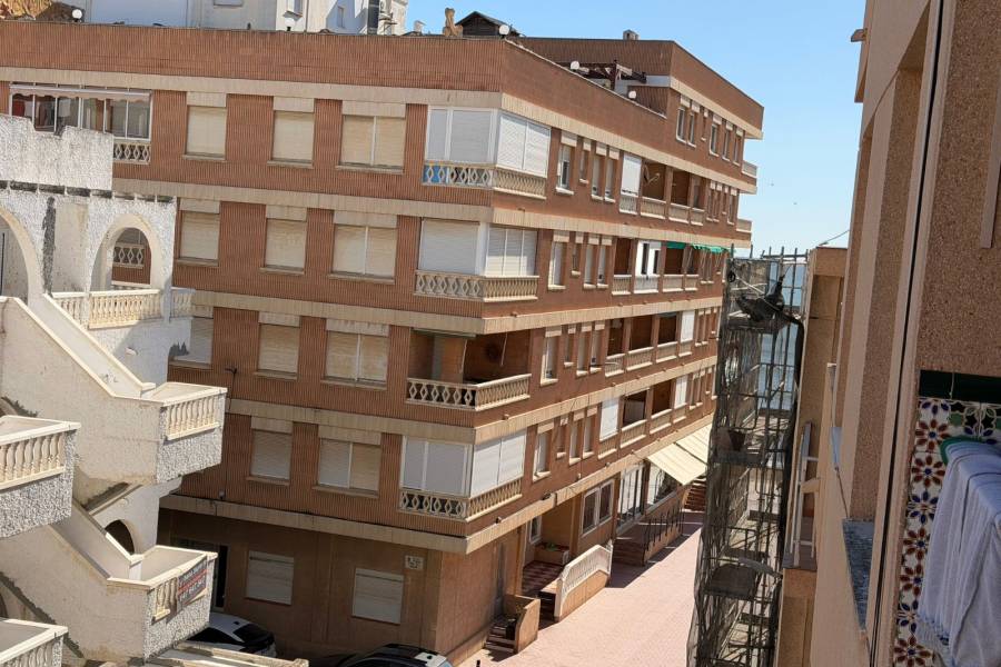 Reventa - Apartamento - Torrevieja - La Mata