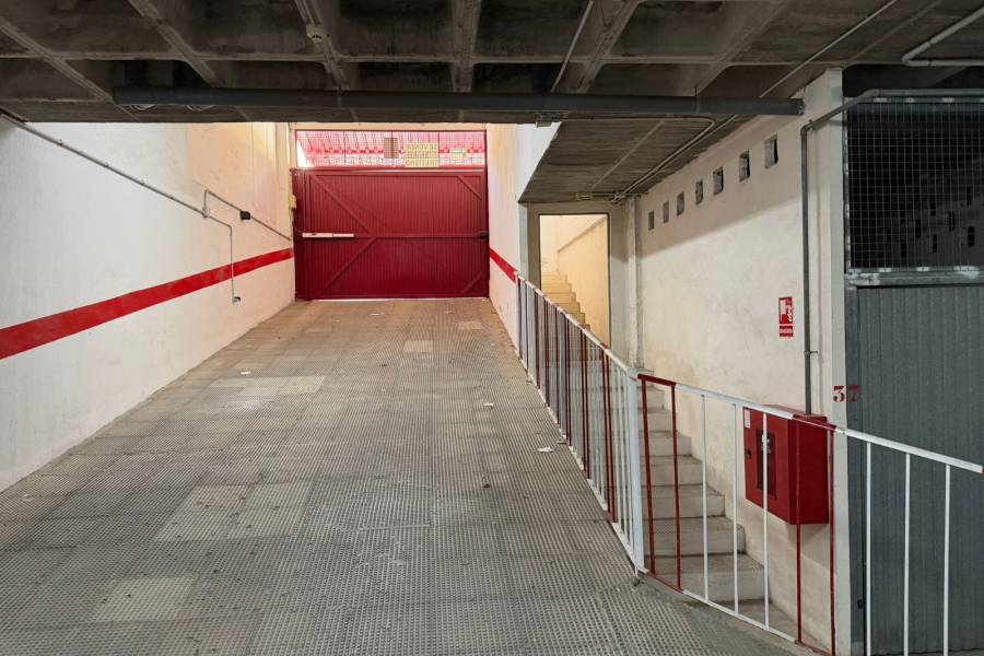Reventa - Garaje - Torrevieja - La Mata