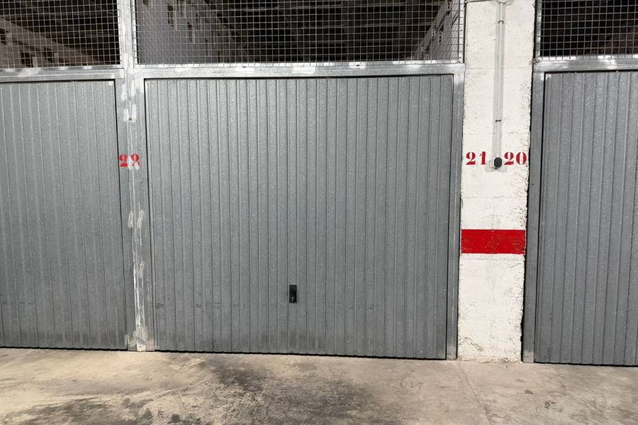 Reventa - Garaje - Torrevieja - La Mata