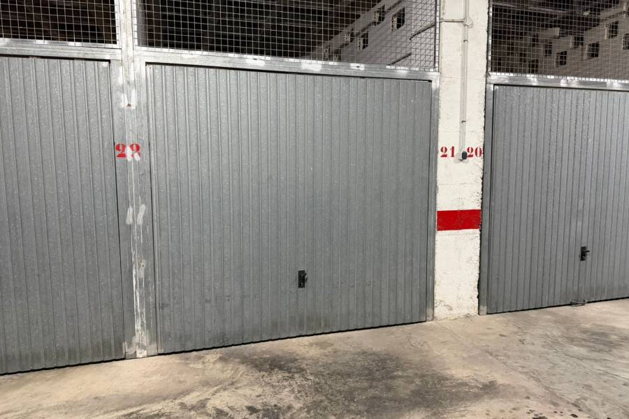 Reventa - Garaje - Torrevieja - La Mata