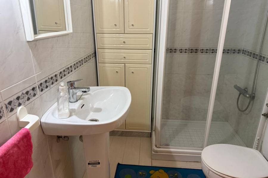 Reventa - Apartamento - Torrevieja - La Mata