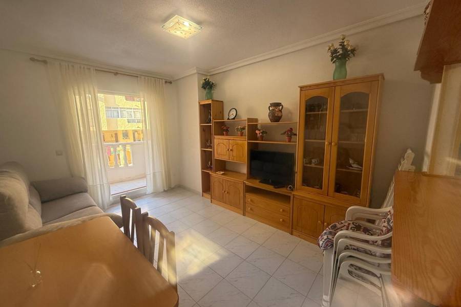 Reventa - Apartamento - Torrevieja - La Mata