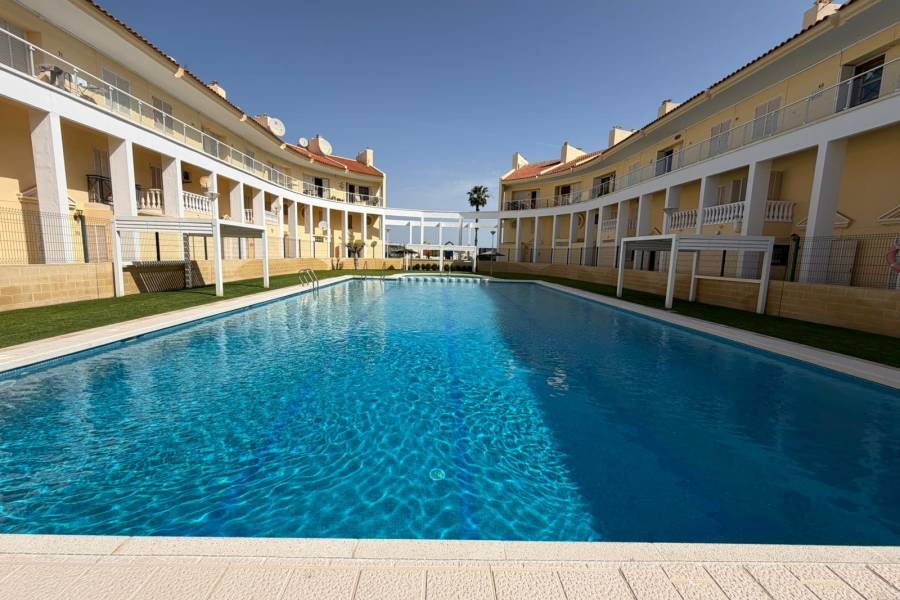 Reventa - Apartamento - Torrevieja - La Mata
