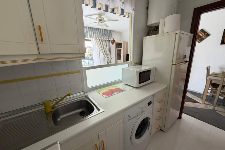 Reventa - Apartamento - Torrevieja - La Mata