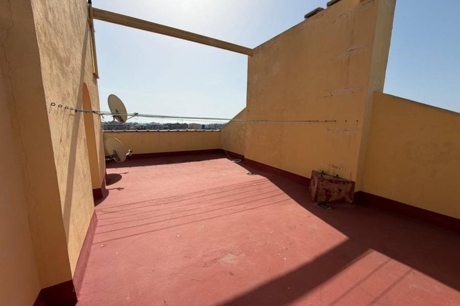 Reventa - Apartamento - Torrevieja - La Mata