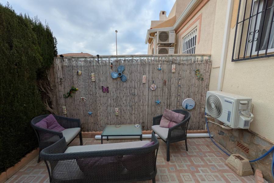 Weiterverkauf  - Reihenhaus-Bungalow - Torrevieja - Cabo Cervera/PLAYA