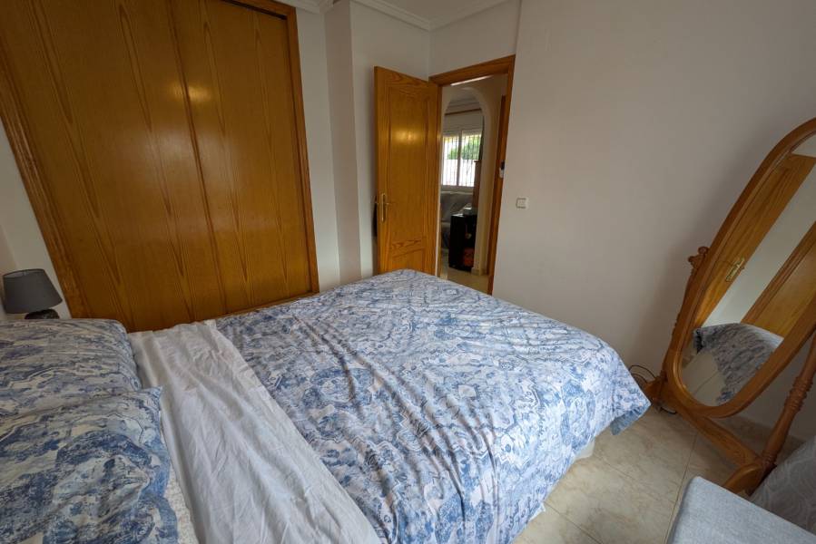 Weiterverkauf  - Reihenhaus-Bungalow - Torrevieja - Cabo Cervera/PLAYA