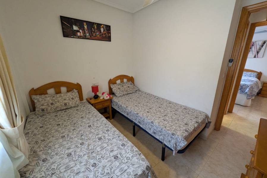 Weiterverkauf  - Reihenhaus-Bungalow - Torrevieja - Cabo Cervera/PLAYA