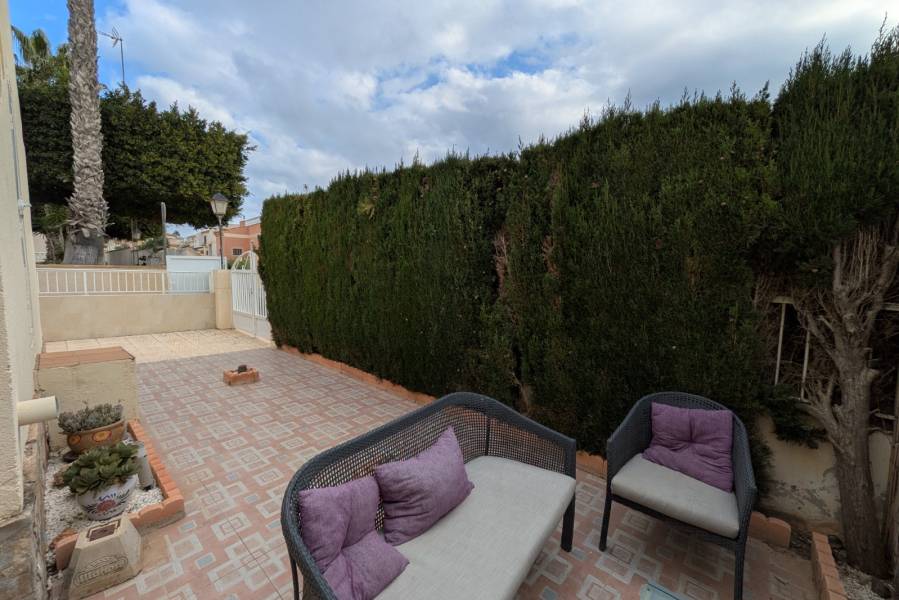 Weiterverkauf  - Reihenhaus-Bungalow - Torrevieja - Cabo Cervera/PLAYA