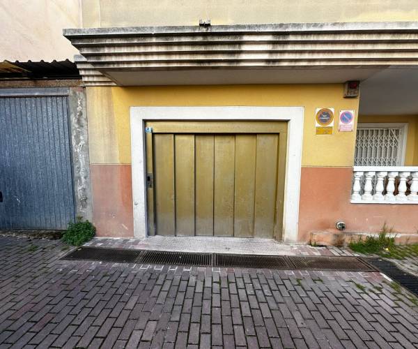 Garaje - Reventa - La Mata - Pueblo/ PLAYA