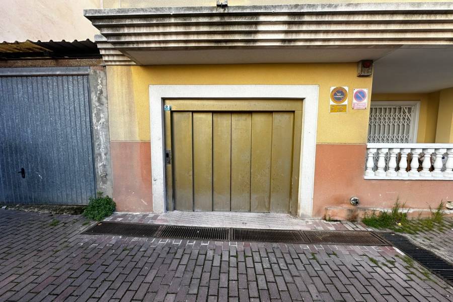 Occasion - Parking - La Mata - Pueblo/ PLAYA