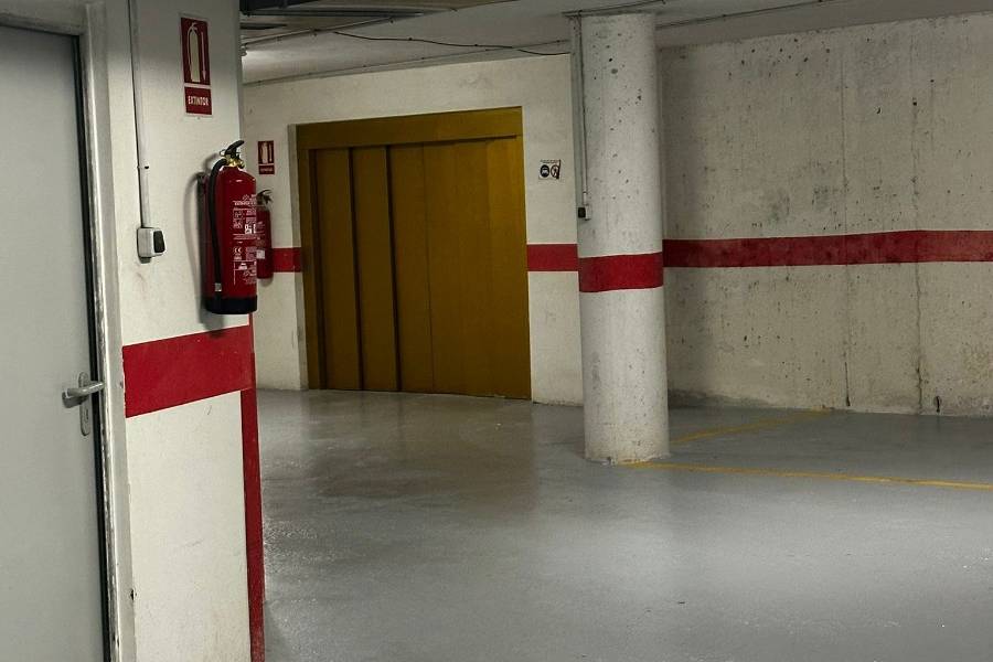 Occasion - Parking - La Mata - Pueblo/ PLAYA