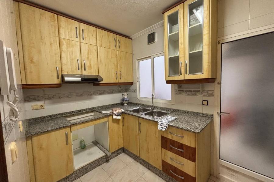 Reventa - Apartamento - Torrevieja - Acequion