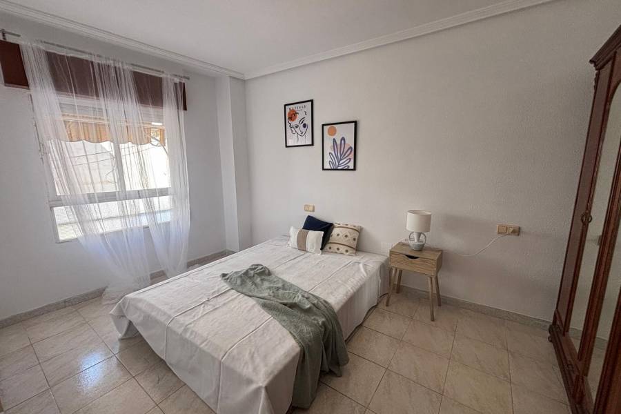 Reventa - Apartamento - Torrevieja - Acequion