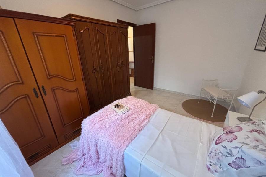 Reventa - Apartamento - Torrevieja - Acequion