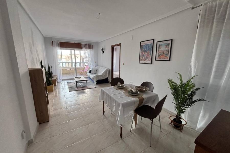 Reventa - Apartamento - Torrevieja - Acequion