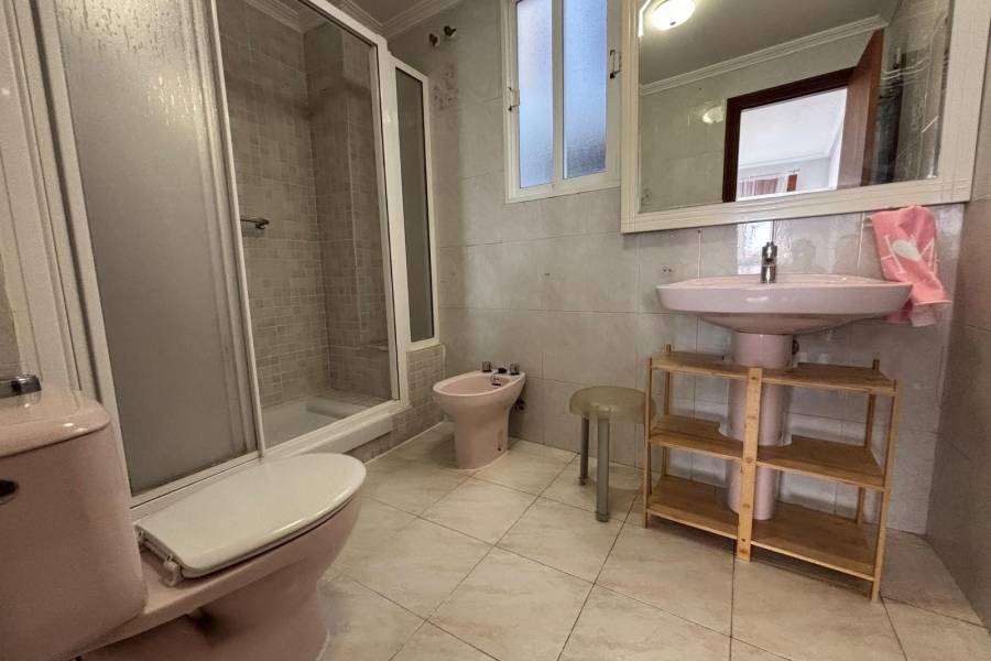 Reventa - Apartamento - Torrevieja - Acequion