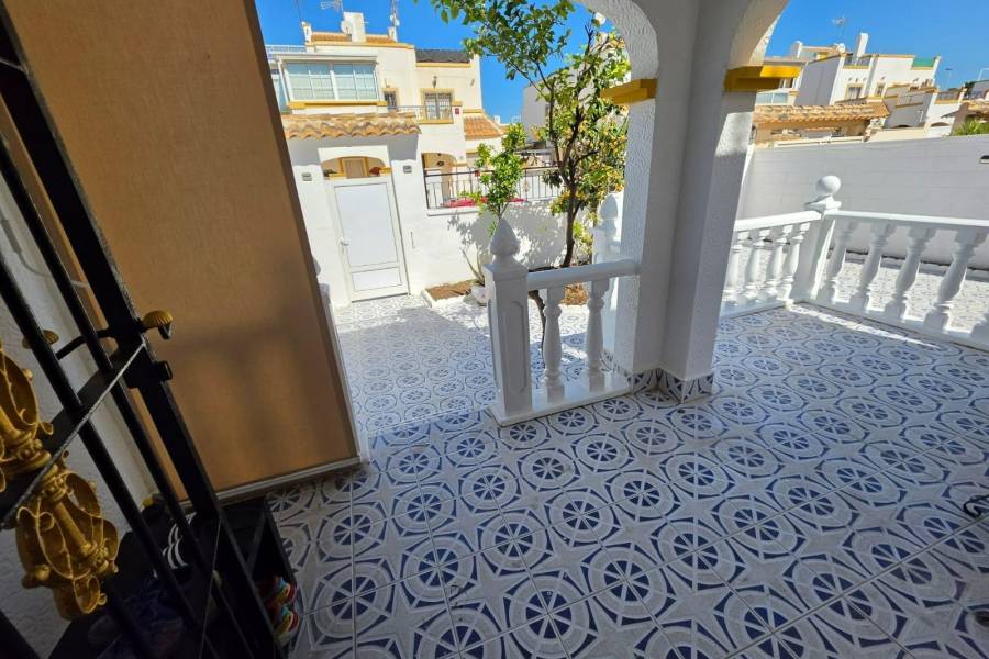 Reventa - Chalet - Torrevieja - Jardín del Mar