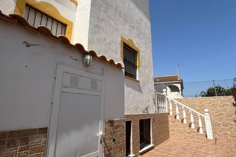 Reventa - Chalet - Torrevieja - Los Balcones - Los Altos del Edén