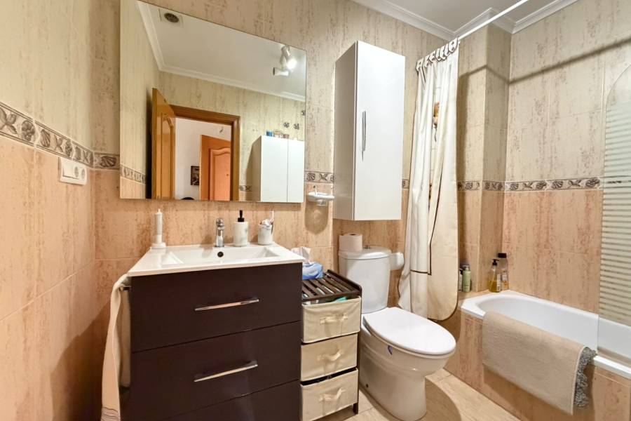 Weiterverkauf  - Wohnung - Torrevieja - La Mata