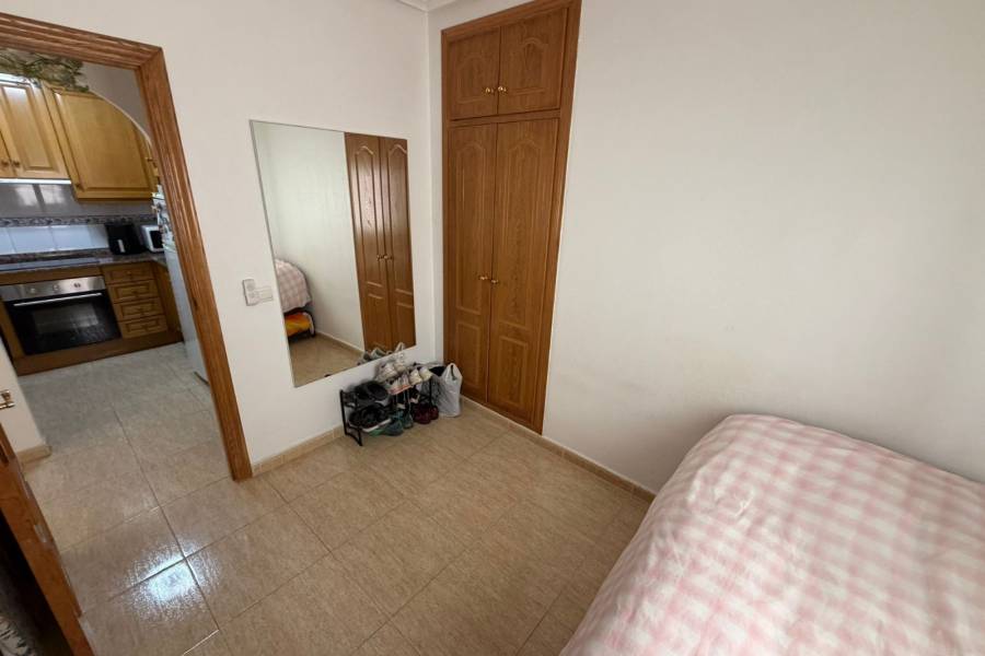 Weiterverkauf  - Wohnung - Torrevieja - La Mata