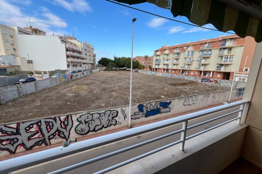 Reventa - Apartamento - La Mata - Pueblo/ PLAYA