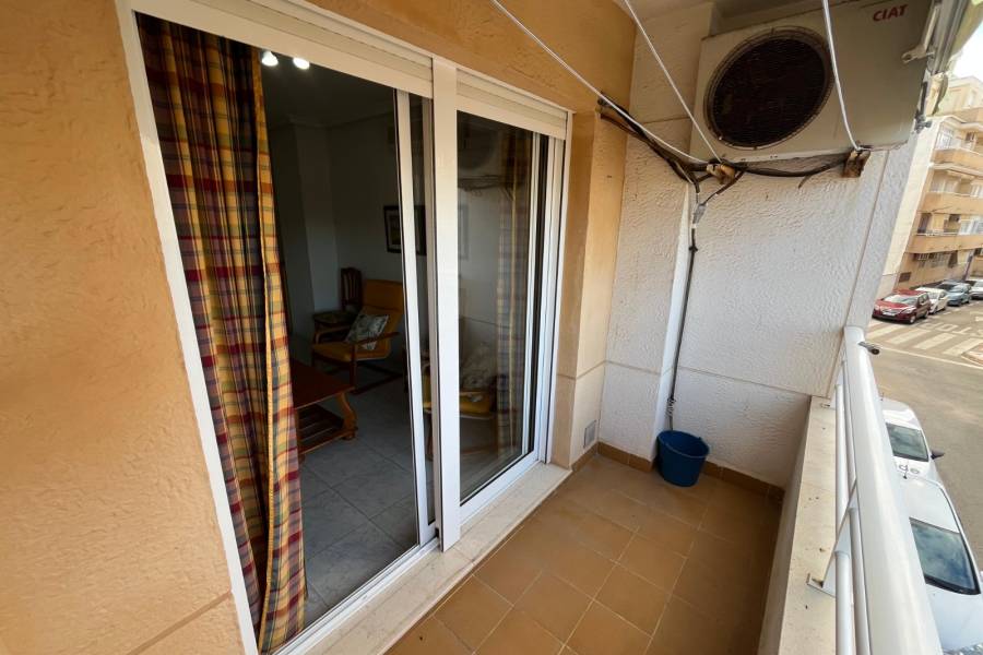 Reventa - Apartamento - La Mata - Pueblo/ PLAYA
