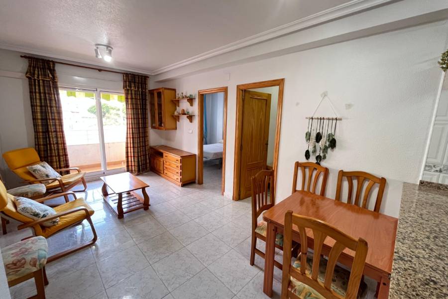Reventa - Apartamento - La Mata - Pueblo/ PLAYA