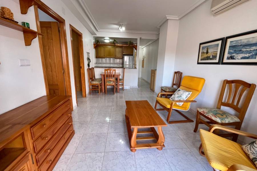 Reventa - Apartamento - La Mata - Pueblo/ PLAYA