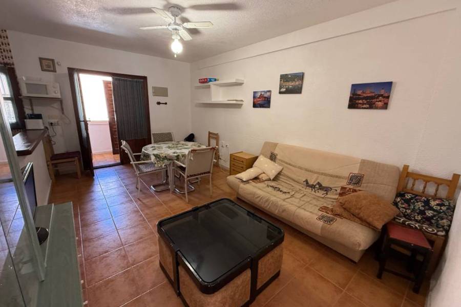 Reventa - Apartamento - La Mata - PLAYA