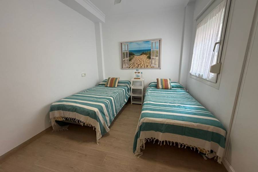 Reventa - Apartamento - La Mata - Centro/PLAYA