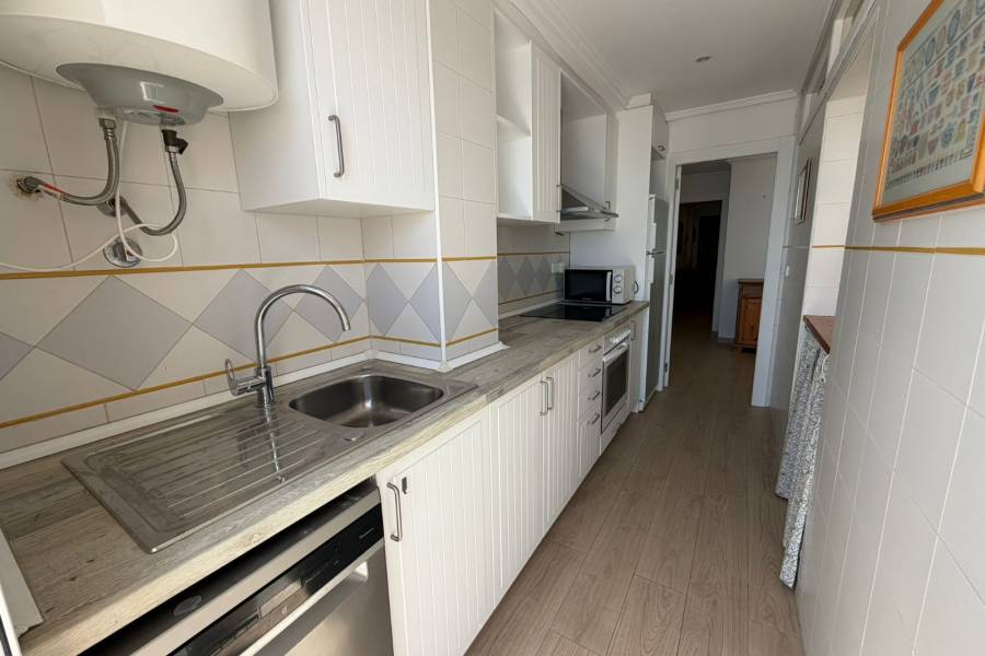 Reventa - Apartamento - La Mata - Centro/PLAYA