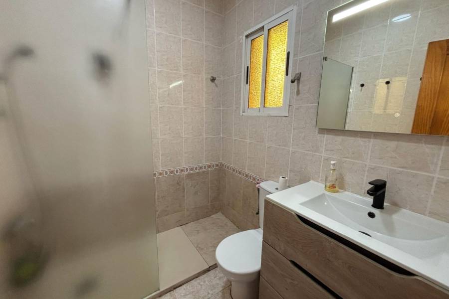 Reventa - Apartamento - Torrevieja - Los balcones